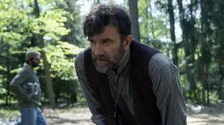 Niebo. Rok w piekle, odcinek 1