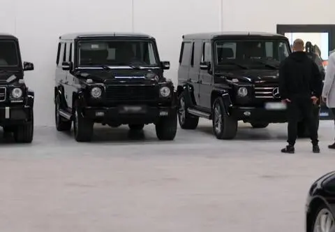 "Zawodowi handlarze". Mercedes klasy G, Audi S4 Avant i BMW X5