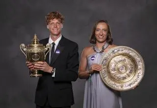 Znamy szczegóły tańca Igi Świątek i Jannika Sinnera na kolacji mistrzów. Co usłyszeli tuż przed wielką chwilą?