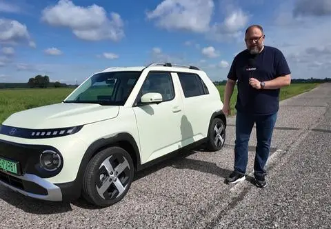 Hyundai Inster - najmniejszy elektryk marki. Zaskakuje nie tylko zasięgiem