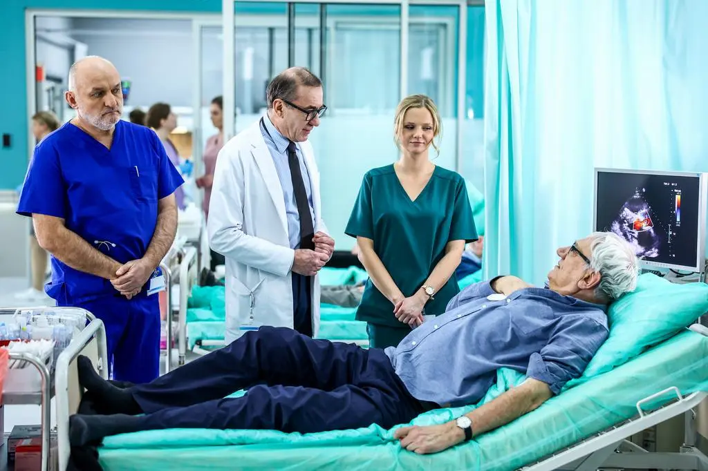 "Szpital św. Anny". Wiktor Zborowski z gościnnym występem w serialu