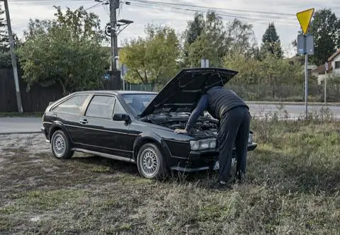 Wojny samochodowe. Auto za 29 tysięcy: Scirocco czy Swift?
