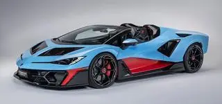 Lamborghini Fenomeno Roadster. 1080 KM, wolnossące V12 i brak dachu dla 15 szczęśliwców