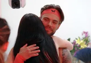 Pierwszy komentarz Mateusza po odpadnięciu z "HP9". Co z relacją z Sandrą?