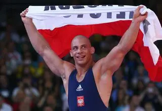 Damian Janikowski o rozłące z córkami. Zdradził, jak wygląda ich wieczorna rutyna. "Mówimy, że się kochamy"