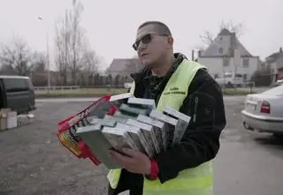 Nic do zgłoszenia. Bardzo mocne wino, tequila z Meksyku i papierosy na targowisku