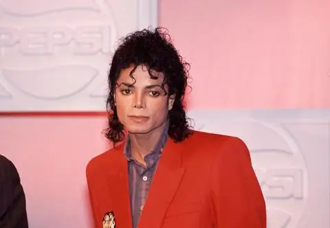 Córka Michaela Jacksona zaskoczyła w Wenecji kreacją i... tatuażami! Jak wygląda dziś Paris Jackson?