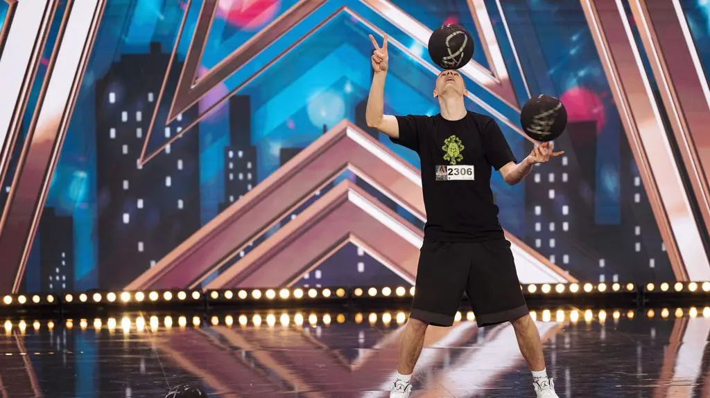 Mam Talent!: Damian Olejniczak „Pszczelarz Freestyle”