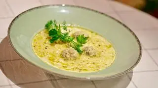  Magda gotuje Internet 2: Bałkańska zupa jogurtowa z klopsikami