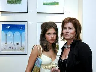 Weronika Rosati z mamą Teresą Rosati. 2005 rok