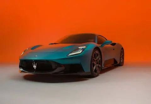 Maserati MCPura: nowe wcielenie MC20 z włoskim rozmachem i naciskiem na luksus 