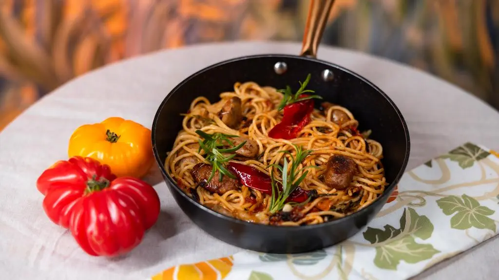 Magda gotuje Internet: Przepis na spaghetti con salsiccia