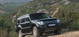 Pajero wraca. Mitsubishi oficjalnie potwierdza powrót legendy i całej linii modeli