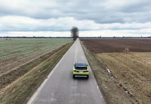 Czy dzięki Compassowi Jeep złapie kurs na sukces?