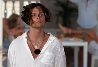 Roch z "Hotelu Paradise 7" zaskoczył nową fryzurą. Metamorfoza robi wrażenie