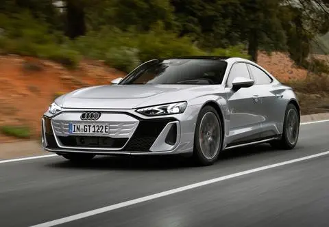 Audi skreśla RS6 e-tron. Projekt niemal gotowy, ale bez rynku