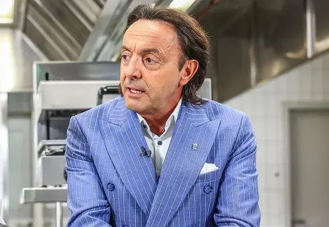 Michel Moran przekazał smutną informację. "Jak szybko jechałeś bandyto!". Restaurator jest zrozpaczony 