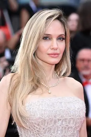 Angelina Jolie