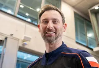 Niecodzienny finał kosmicznej misji. Sławosz Uznański-Wiśniewski otrzymał wyjątkowy prezent