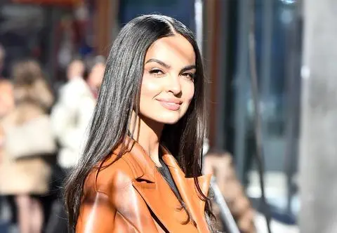 Klaudia El Dursi o ciążowych krągłościach. "Z pewnym trudem przychodzi mi akceptowanie zmian"