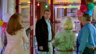 "Na Wspólnej" odc. 4141, impreza w barze Ziębów