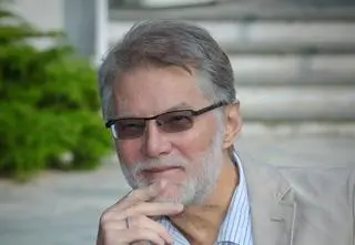 Krzysztof Kolberger przez dwie dekady walczył z rakiem. Jak rozpoznać ten rodzaj nowotworu?