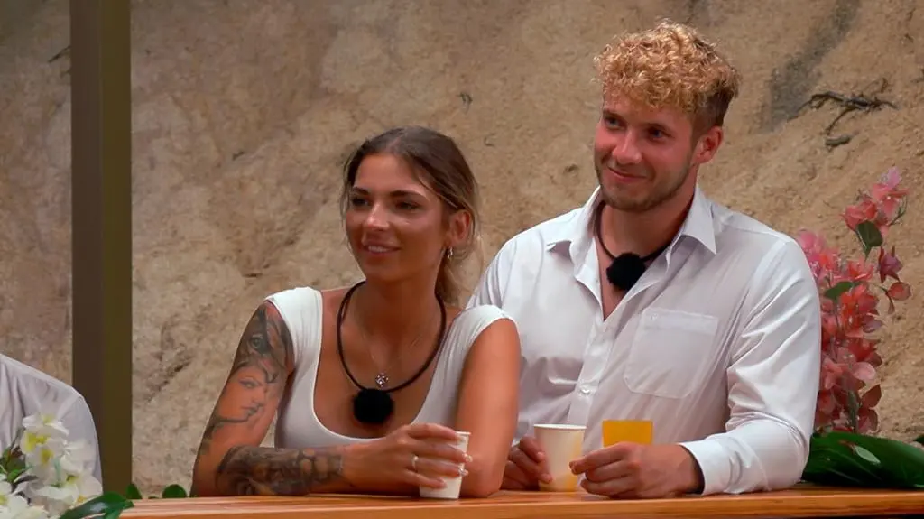 TVN7_PRORES_HOTEL_PARADISE_S09_ODC_41_POP1