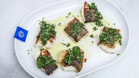Wiktoria Nawara: Dorsz z polskim chimichurri i sałatka z pomidorów i buraków