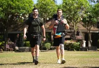 Jacek Jelonek i Oliwer Kubiak trafili na pogrzeb... "Widziałem strach w Oliego oczach" 