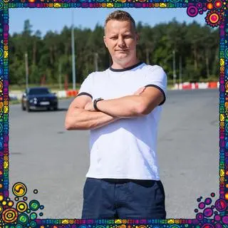 Indywidualna szkoła driftu z Sebastianem Kraszewskim "Kicksterem"