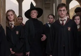 Aktor z filmów o Harrym Potterze wystąpi w serialu o młodym czarodzieju. Kto to będzie? Kogo zagra?