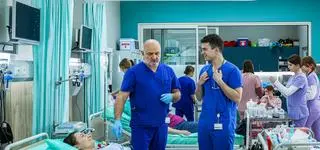 "Szpital św. Anny", odc. 104. Na SOR-ze pojawił się nowy stażysta, Kaja zastała sąsiadkę w mieszkaniu Wojtka... [STRESZCZENIE]