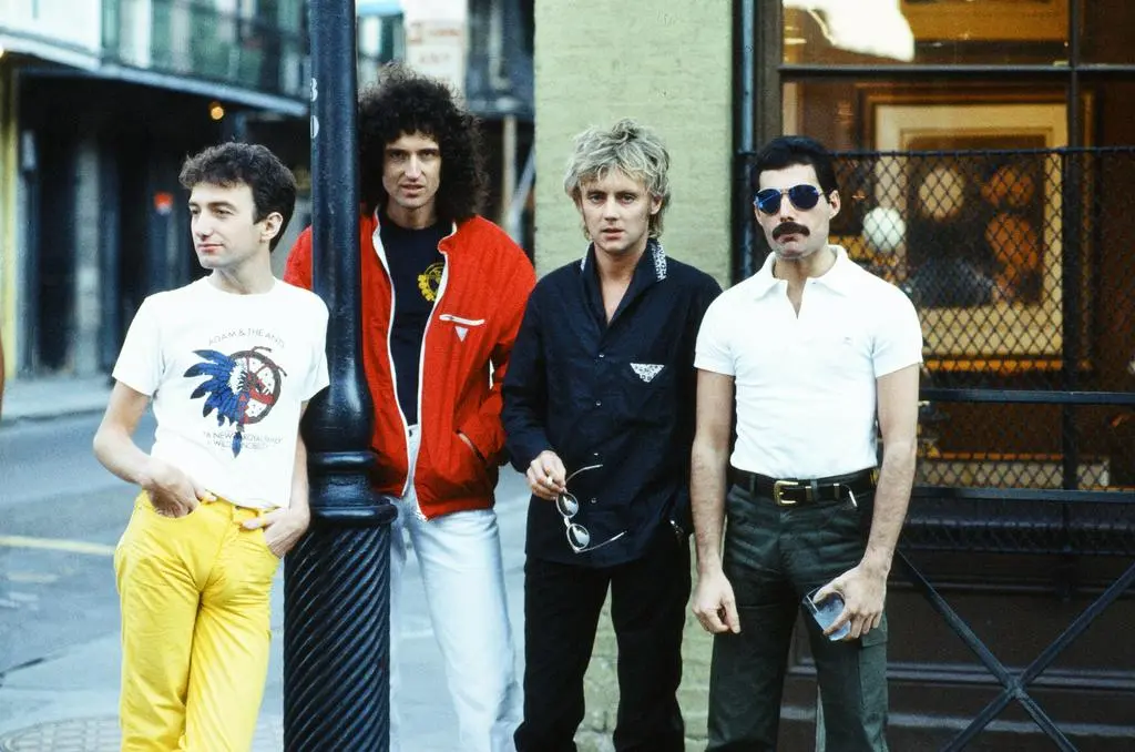 Queen w składzie: John Deacon, Brian May, Roger Taylor i Freddy Mercury
