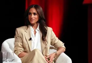 Trzy litery na opisanie Meghan Markle. Jak nazywał ją książę Filip? 