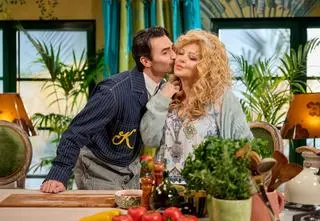 "Magda gotuje Internet". Poruszające wyznania Jacka Jelonka i miłosna pasta w kuchni Magdy Gessler