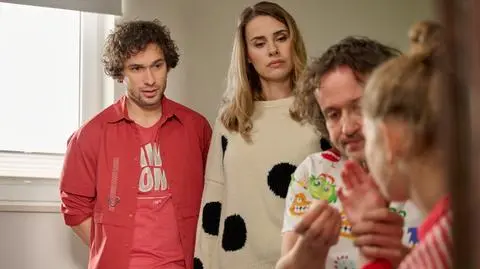 "Na Wspólnej" w odc. 3978-3981. Kalectwo, niewidoma oszustka i psychopata w natarciu! Który wątek był najciekawszy?