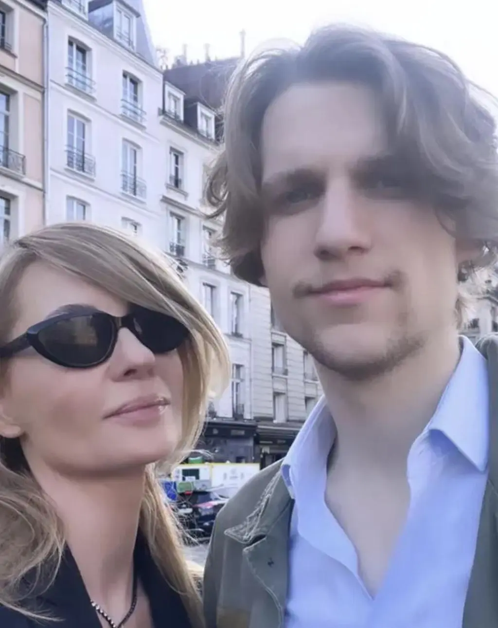 Aneta Kręglicka z synem Aleksandrem 