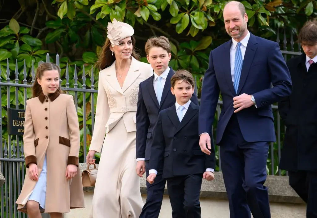 Księżna Kate i książę William z dziećmi