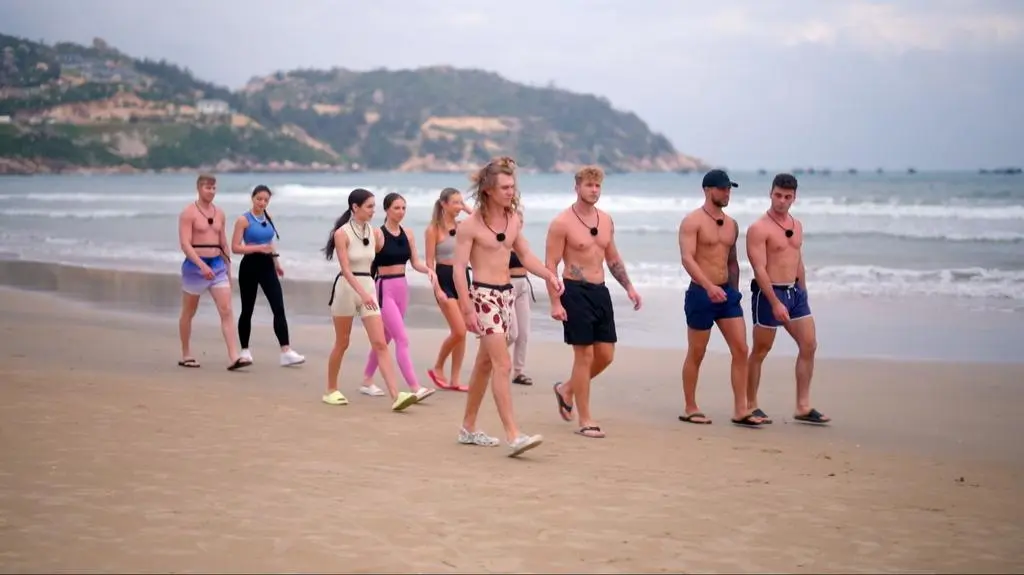 TVN7_PRORES_HOTEL_PARADISE_S09_ODC_21