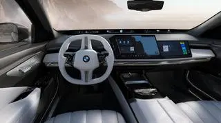 BMW-7-Series-2027-1280-389be61e4c5c4bdb5825a782840fa1e680