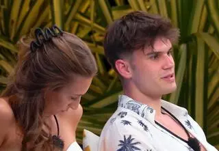 Kuba z "HP" zdobył się na intymną rozmowę z Amandą. Dziewczyna była w szoku. WIDEO