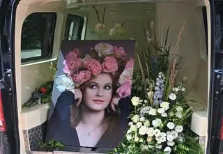 Edyta Bartosiewicz wygłosiła mowę na pogrzebie Joanny Kołaczkowskiej. Padły poruszające słowa