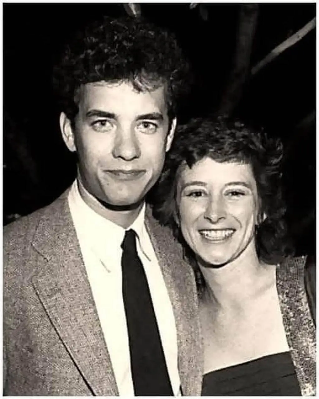 Tom Hanks, Samantha Lewes