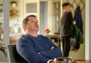 "Na Wspólnej" PRZED EMISJĄ odcinka 3849 w TV: Przemyt amfetaminy w firmie Berga!