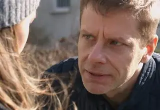 "Na Wspólnej" odc. 4017. Rozdygotany alkoholik Robert zrobił coś strasznego?