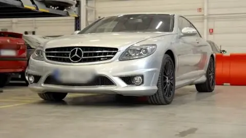 Do Norberta przyjadą klienci zainteresowani Mercedesem W216 w wersji CL63 AMG.