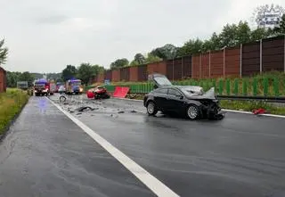 Czarny alert drogowy na S52: tragiczny bilans na Śląsku. Już ósma ofiara wypadku drogowego od początku akcji