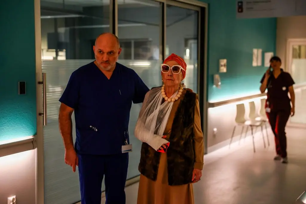 "Szpital św. Anny", odc. 100. Emilia Krakowska z gościnnym udziałem w serialu