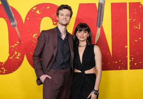 Syn Meg Ryan oraz Dennisa Quaida wziął ślub! Jack Quaid poznał swoją wybrankę na planie serialu 