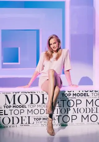Top Model: Karolina Pisarek-Salla